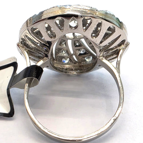 52 Bague en or blanc 18 ct et diamants 58 Facettes 417/26 A