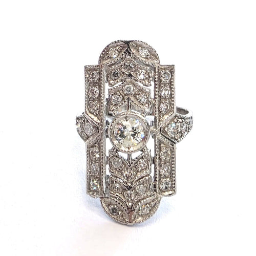 48 Bague en platine avec diamants 58 Facettes 417/26 F