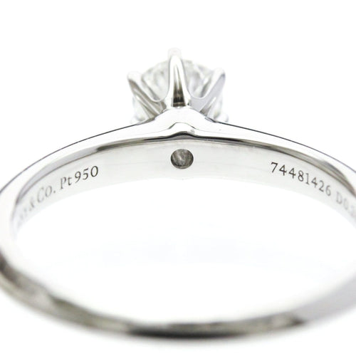 46 Tiffany & Co. Tiffany Setting - Bague solitaire en platine et diamant 58 Facettes ytizu78tuc