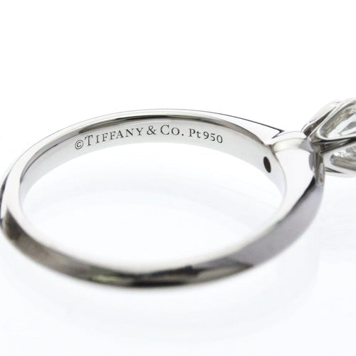 46 Tiffany & Co. Tiffany Setting - Bague solitaire en platine et diamant 58 Facettes ytizu78tuc