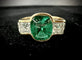 58 Bague en or jaune avec émeraude ovale et diamants princesse 58 Facettes Bague 002