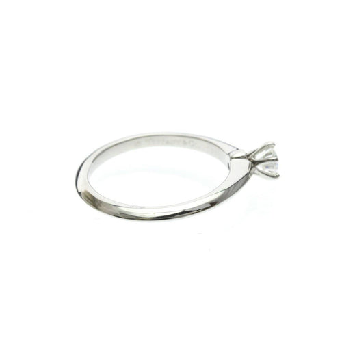 49 Tiffany & Co. Tiffany Setting - Bague solitaire en platine avec diamant 58 Facettes s2svcg1oa0