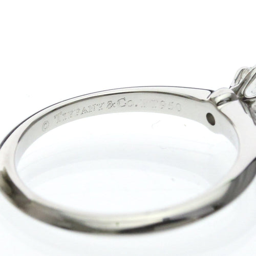 49 Tiffany & Co. Tiffany Setting - Bague solitaire en platine avec diamant 58 Facettes s2svcg1oa0