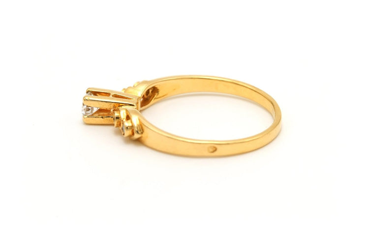 50 Bague contemporaine en or jaune 18 carats et diamants 58 Facettes 18667