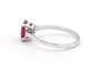 52 Bague contemporaine en or blanc 18 carats et rubis 58 Facettes 19408