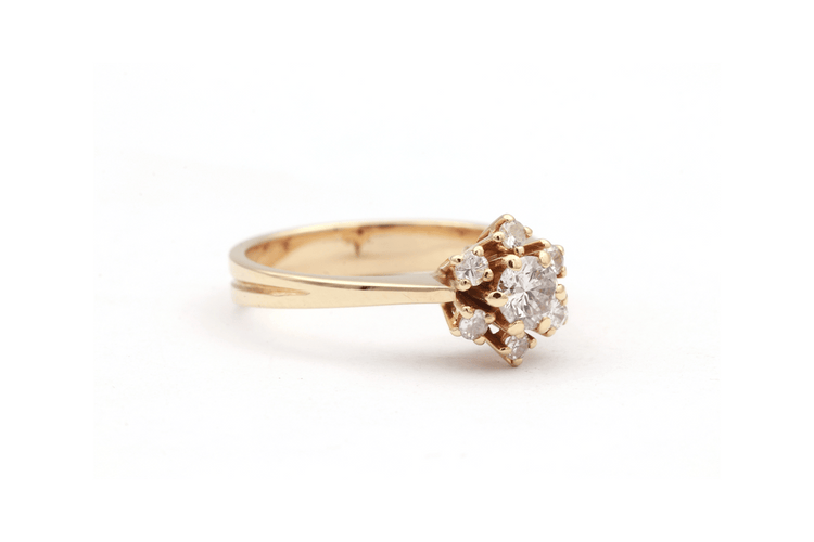 Bague 54 Bague contemporaine en or jaune 18 carats et diamants 0,48 ct 58 Facettes 23065