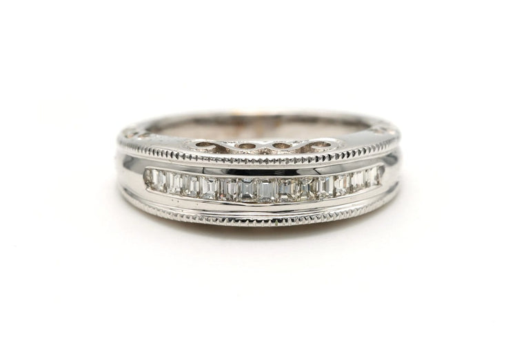 Bague 53 Bague contemporaine en or blanc 18 carats et diamants baguette 58 Facettes 19457
