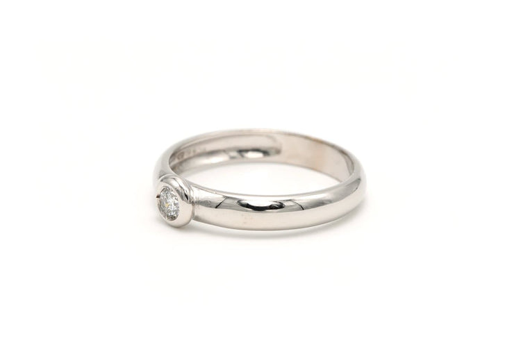 Bague 53 Solitaire contemporain - Bague en or blanc 18 carats avec diamant de 0,13 ct 58 Facettes 19664
