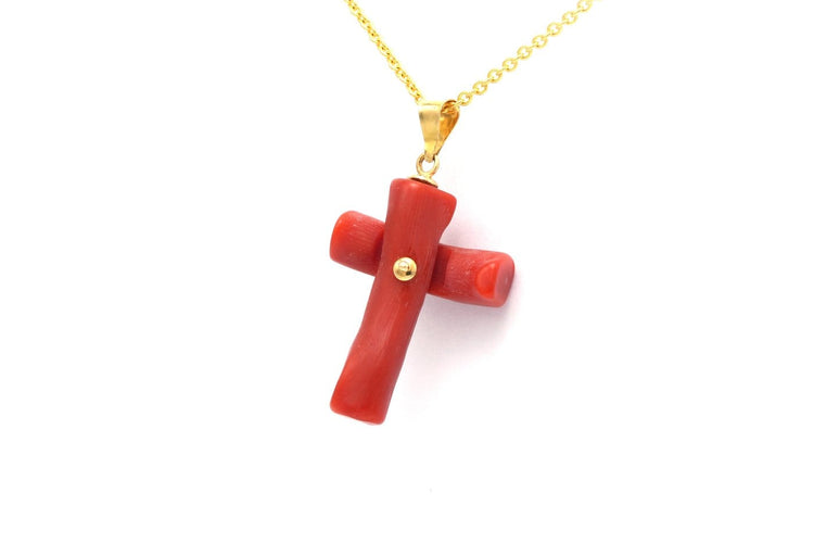 Pendentif Pendentif contemporain en or jaune 18 carats avec corail 58 Facettes 19259