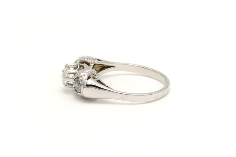 Bague 53 Art déco - Bague en or blanc et diamants 58 Facettes 20454