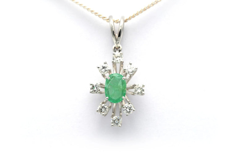 Pendentif Pendentif contemporain en or blanc 18 carats, émeraude et diamants 58 Facettes 20665