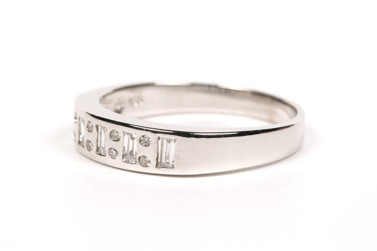 Bague 56 Alliance demi-américaine en or blanc et diamants 58 Facettes 19361
