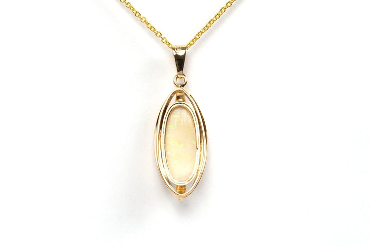 Pendentif Pendentif des années 70 en or jaune 18 carats avec opale 58 Facettes 21735