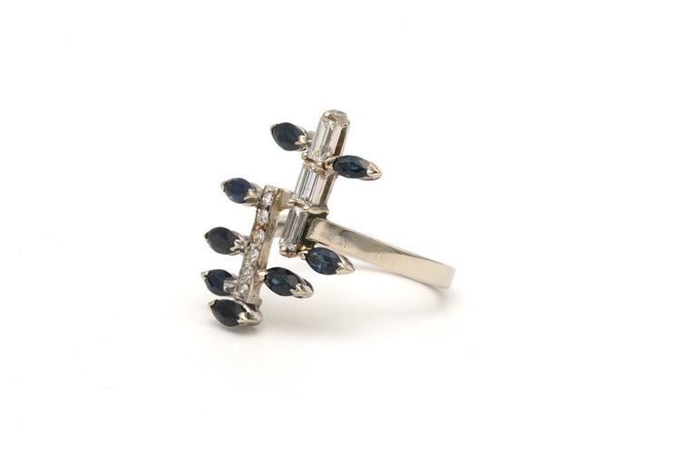Bague 51 Années 70 - Bague en or blanc, saphirs et diamants 58 Facettes 22066