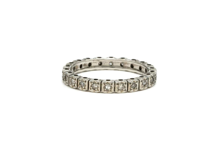 Bague 53 Bague Art déco en or blanc 18 carats, diamants taille brillant, 0,154 ct 58 Facettes B504