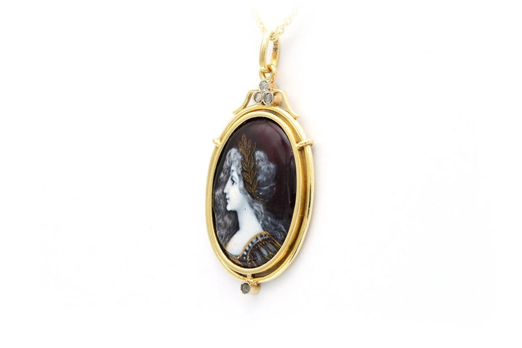 Pendentif Art déco - Pendentif en or jaune, émail de Limoges et diamants 58 Facettes B535