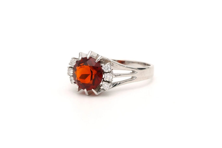 Bague 53 Bague 1970 en or blanc, citrine et diamants 58 Facettes B623