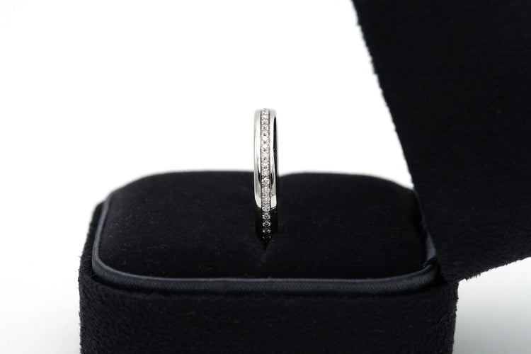 Bague 52 Tiffany & Co. Metro - Bague en or blanc et diamants 58 Facettes 22549