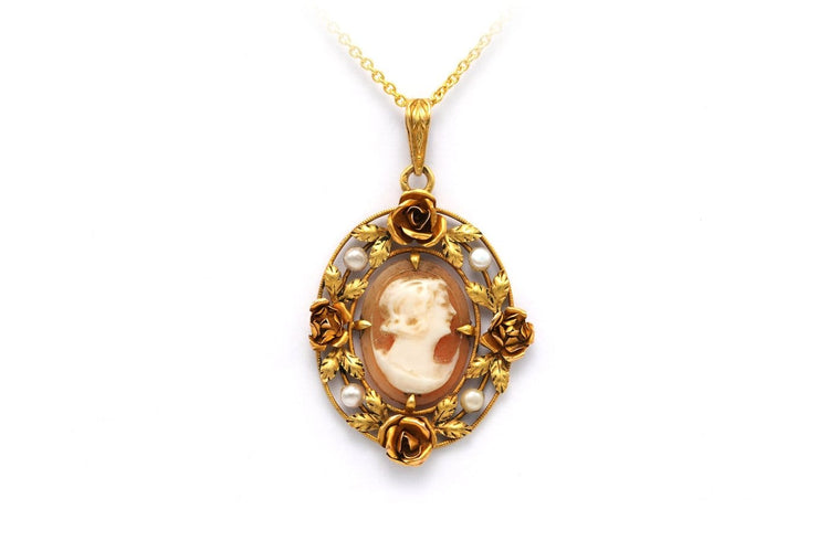 Pendentif Pendentif Art nouveau en or jaune 18 carats avec camée et perles 58 Facettes 22291