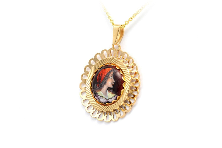 Pendentif Pendentif années 1950 en or jaune 18 carats et émail de Limoges 58 Facettes 22561