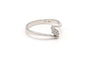 Bague 53 Bague contemporaine en or blanc et diamants taille brillant 58 Facettes B661