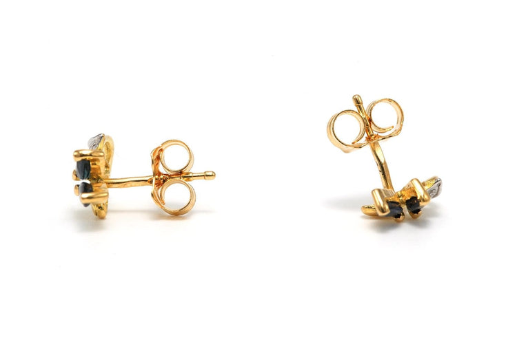 Boucles d'oreilles Boucles d'oreilles contemporaines en or jaune et blanc 18 carats et saphirs 58 Facettes 22580