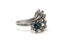 Bague 48 Bague contemporaine en or blanc 18 carats, saphir et diamants taille 8/8 58 Facettes 23605