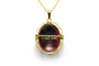 Pendentif Pendentif des années 50 en or jaune 18 carats, émail de Limoges 58 Facettes 22809