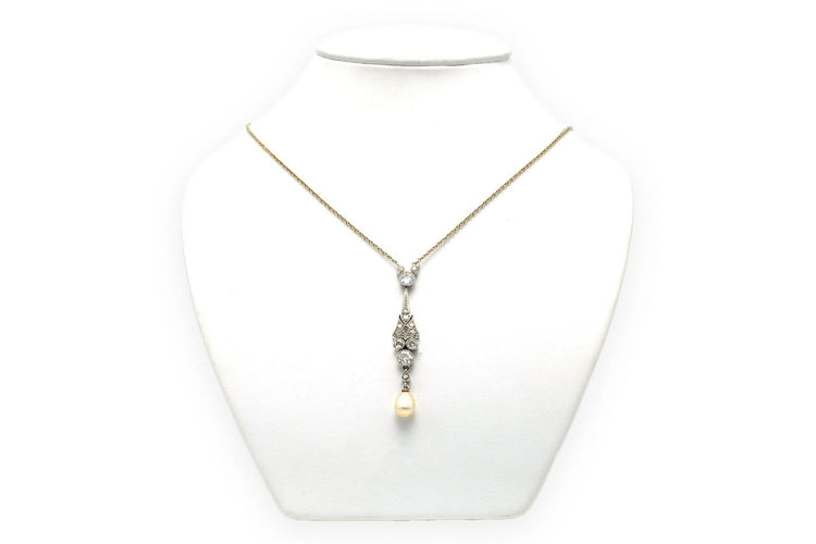 Collier Art Déco - Collier en or blanc, platine, perles et diamants 58 Facettes 22778