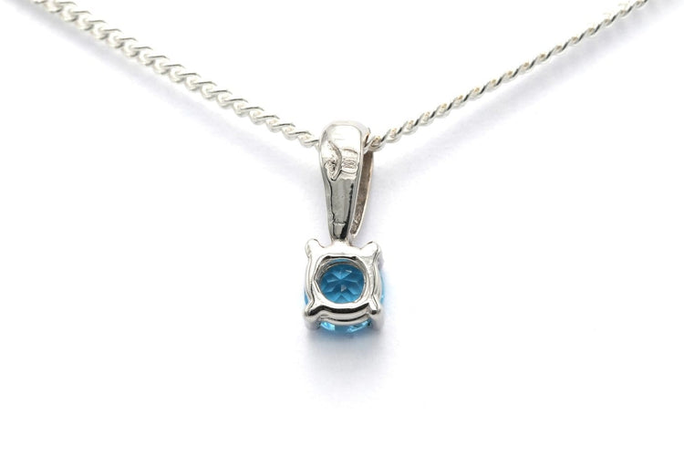 Pendentif contemporain en or blanc 18 carats et topaze 58 Facettes 22888