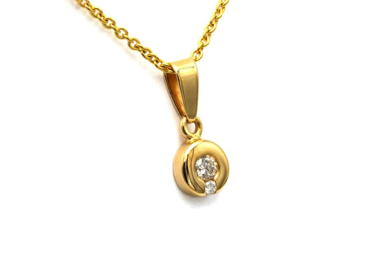 Pendentif Pendentif contemporain en or jaune 18 carats avec diamants taille brillant (0,065 ct) 58 Facettes B771