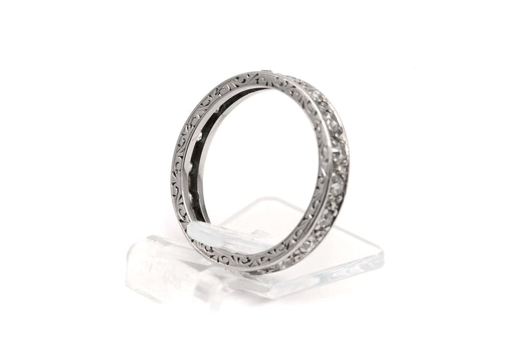 50 Bague Art déco en or blanc 18 carats et diamants taille ancienne 58 Facettes B776