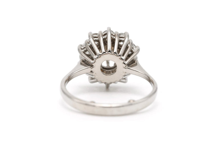 Bague 50 Bague contemporaine en or blanc 18 carats et diamants 1,35 ct 58 Facettes 23066