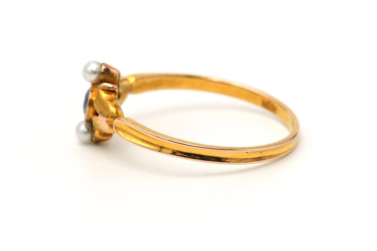 51 Art Nouveau - Bague en or jaune 14 carats, saphir et perles 58 Facettes 23299