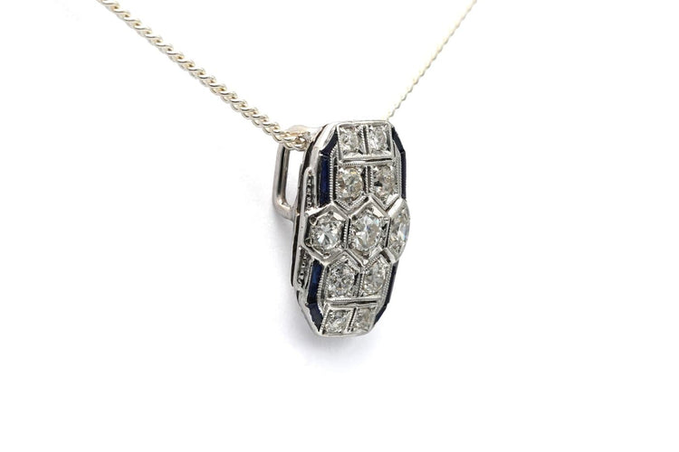 Pendentif Pendentif Art déco en or blanc 18 carats, saphirs et diamants taille brillant 58 Facettes 23414