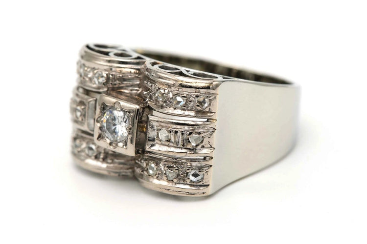 52 Art Déco - Bague en or blanc 18 carats et diamants 58 Facettes 23386