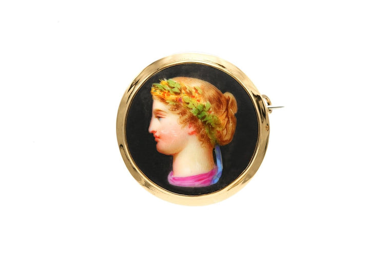 Broche Napoléon III - Broche en or jaune 18 carats et porcelaine 58 Facettes B827