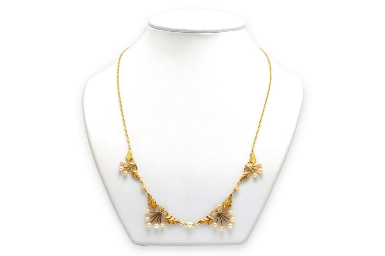 Art Déco - Collier en or jaune 18 carats et perles 58 Facettes 23549