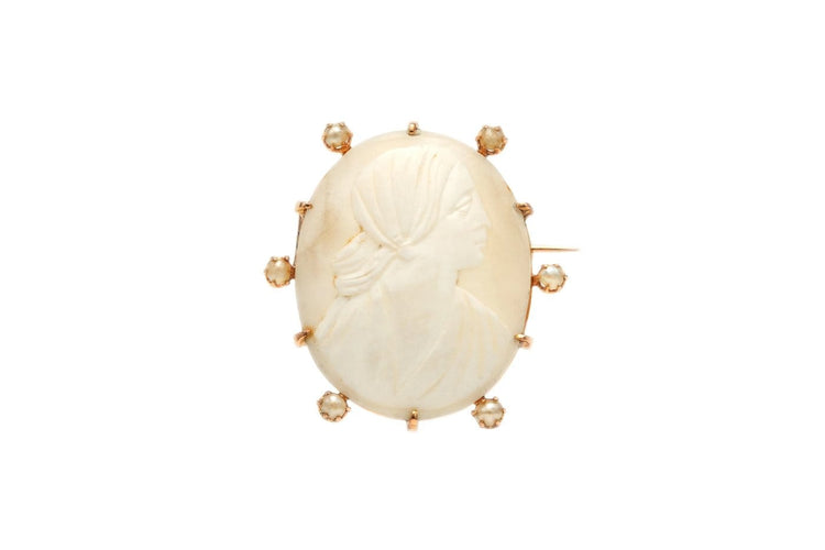 Années 50 - Broche en or jaune, perles et camée 58 Facettes 13901