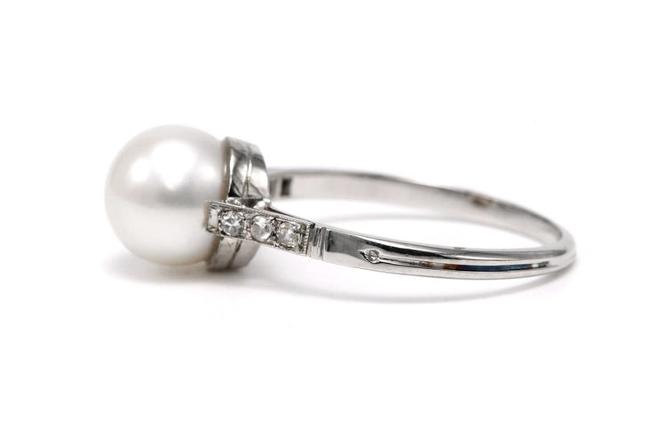 Bague 57 Art Déco - Bague en or blanc, diamants 8/8 et perle 58 Facettes B854