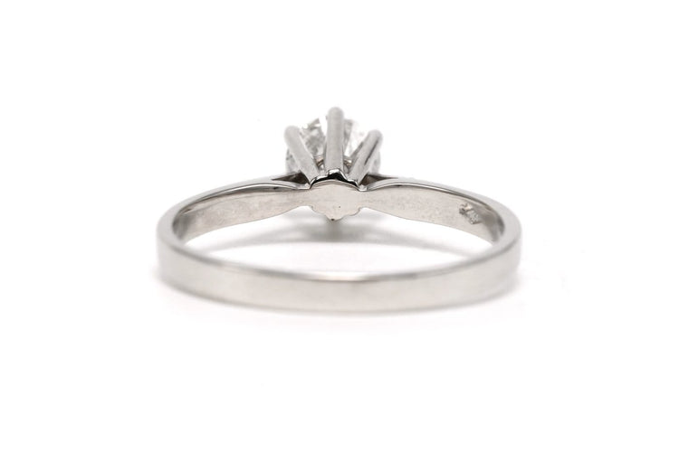 Bague 52 Bague contemporaine en or blanc et diamant 58 Facettes 23721