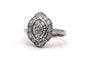 Bague 51 Bague contemporaine en or blanc 18 carats et diamants taille baguette et brillant 58 Facettes 23825