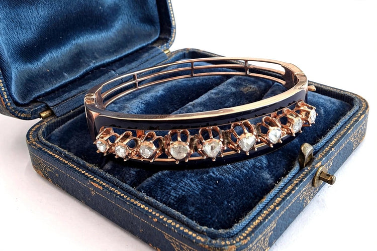 Bracelet en platine, émail bleu et diamants taille rose couronnée 58 Facettes 518/26 L