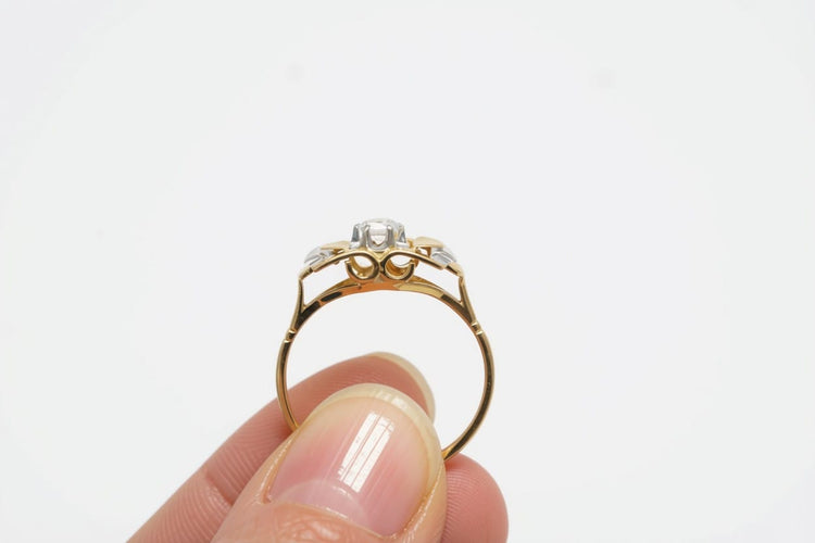 54 Bague ancienne solitaire en or jaune et gris 18 carats avec zircon 58 Facettes BAG-1108-02