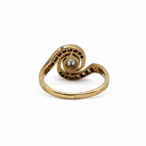 52 Bague tourbillon en or jaune et gris avec diamants 58 Facettes BAG-1108-014