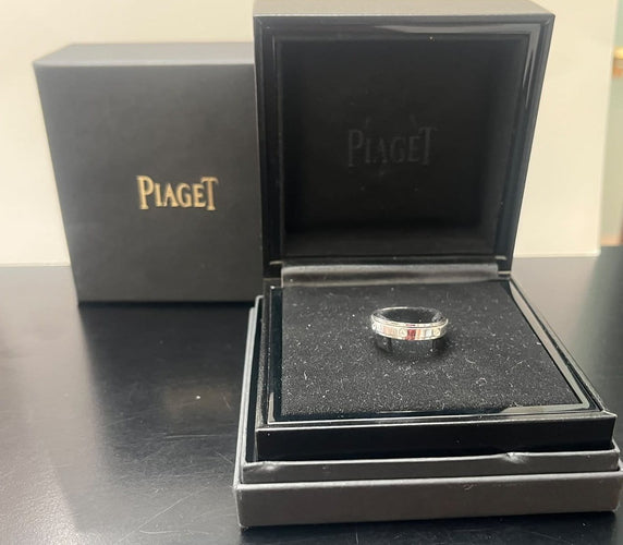 60 Piaget Possession - Bague en or gris et diamants 58 Facettes 269392
