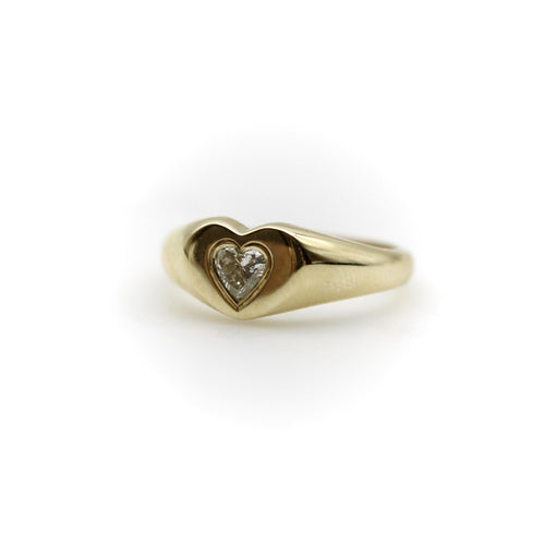 Bague 53 Signature - Chevalière cœur en or 14K et diamant cœur 58 Facettes 11187