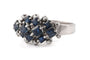 55 Années 70 - Bague en or blanc, saphirs et diamants 58 Facettes 23902