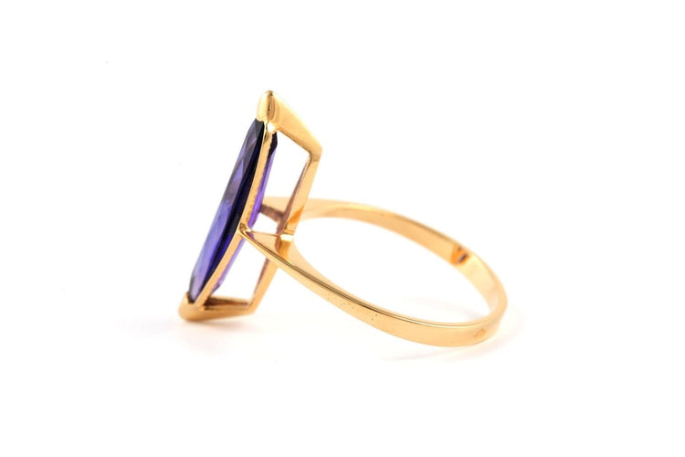 53 Bague contemporaine en or jaune 18 carats et améthyste 58 Facettes B892