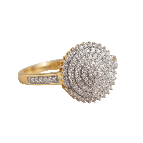 Bague cluster en or jaune 585 et diamants